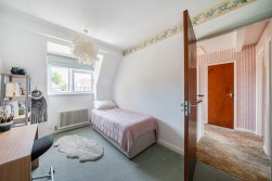 Cannon Way, Fetcham