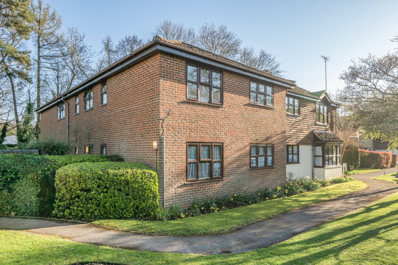 Eastwick Park Avenue