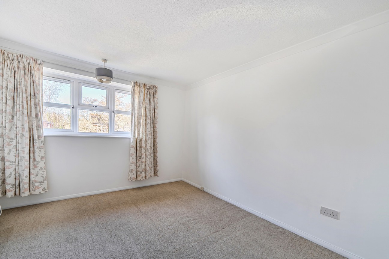 Eastwick Park Avenue