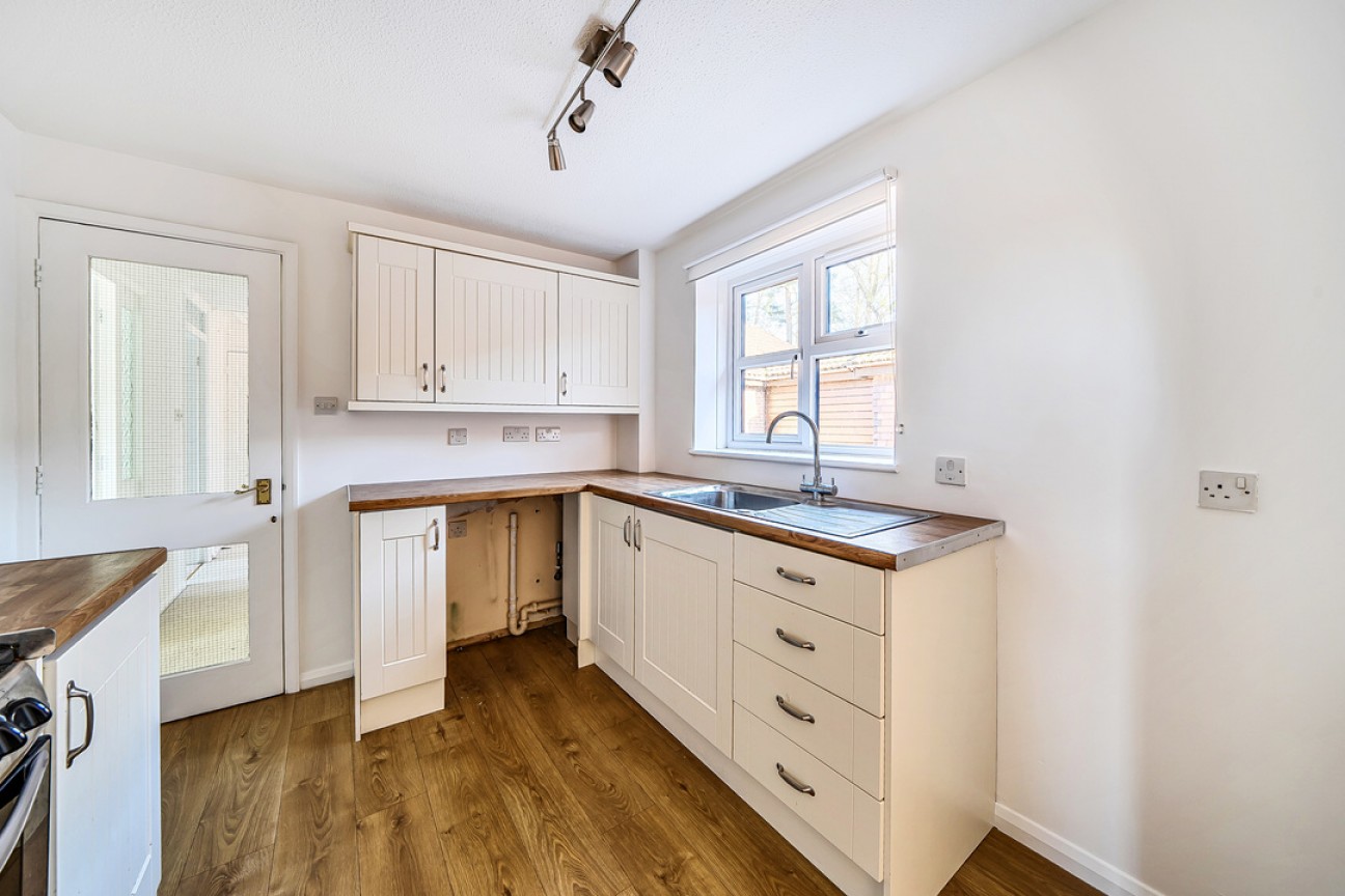 Eastwick Park Avenue