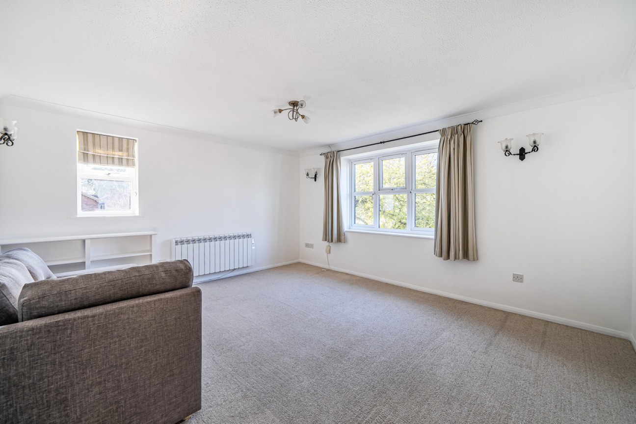 Eastwick Park Avenue