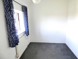 Randalls Crescent, Leatherhead