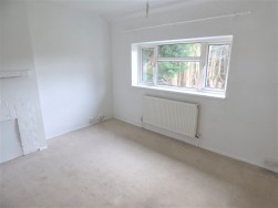 Randalls Crescent, Leatherhead