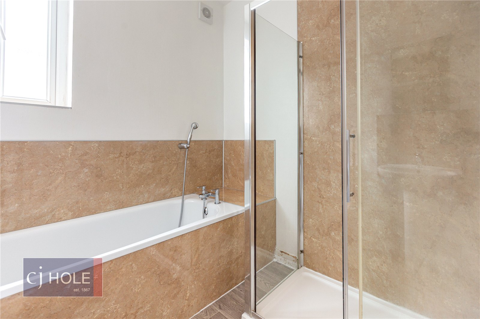 4 bedroom House to let in Horfield, Bristol
