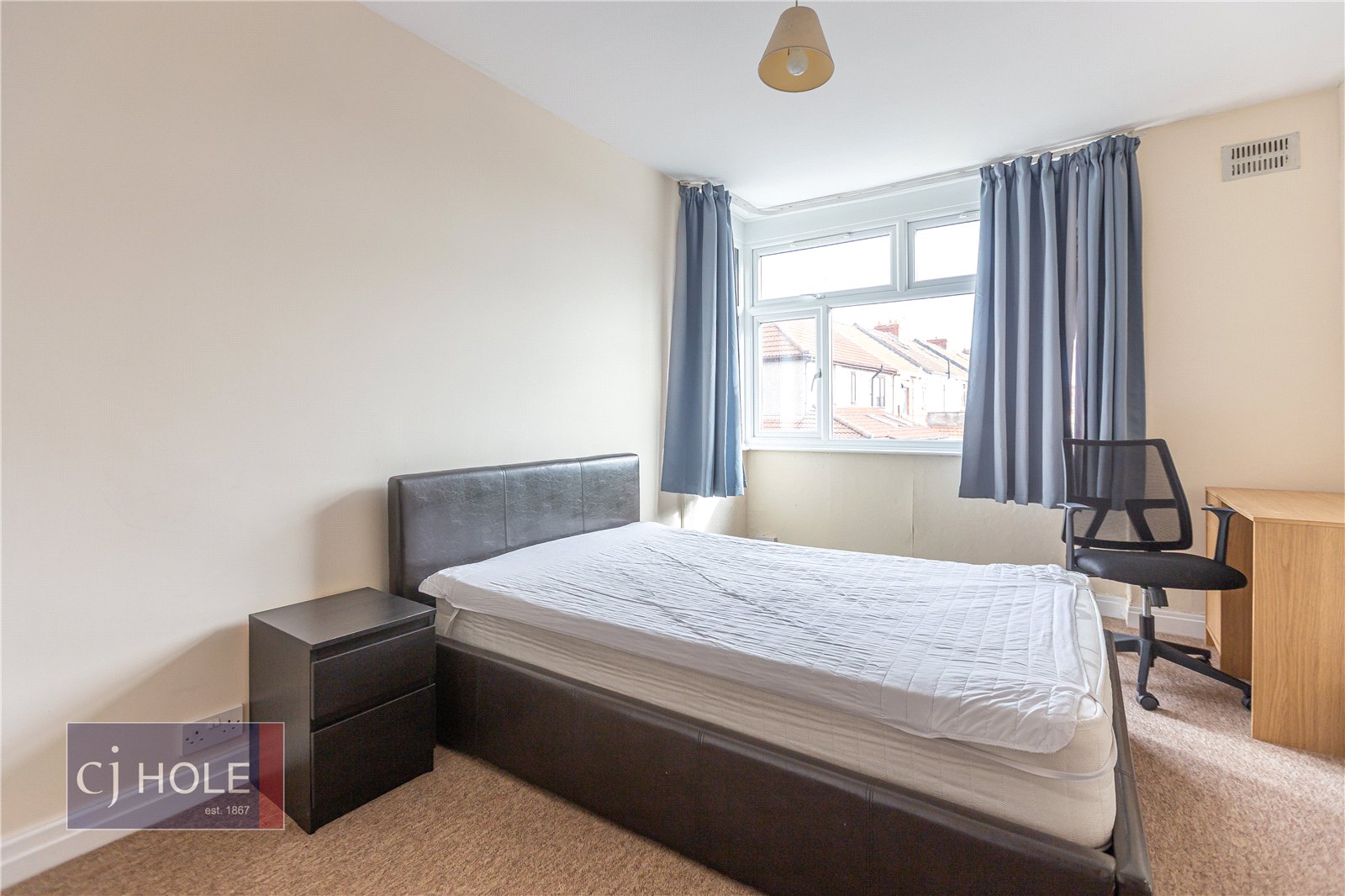 4 bedroom House to let in Horfield, Bristol
