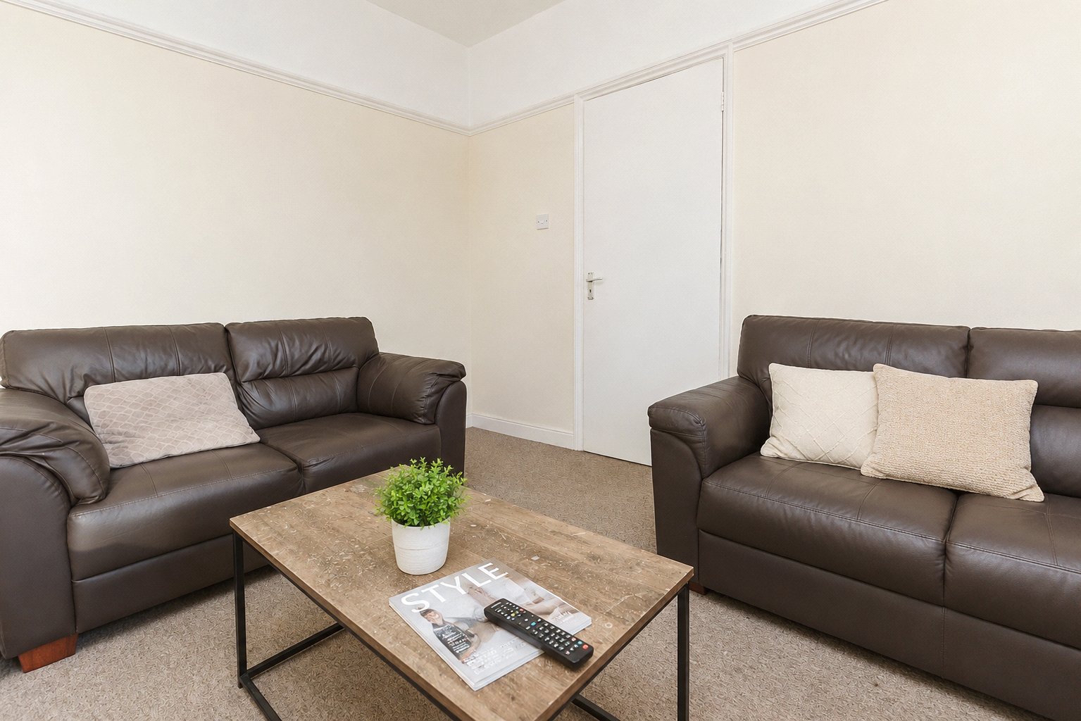 4 bedroom House to let in Horfield, Bristol