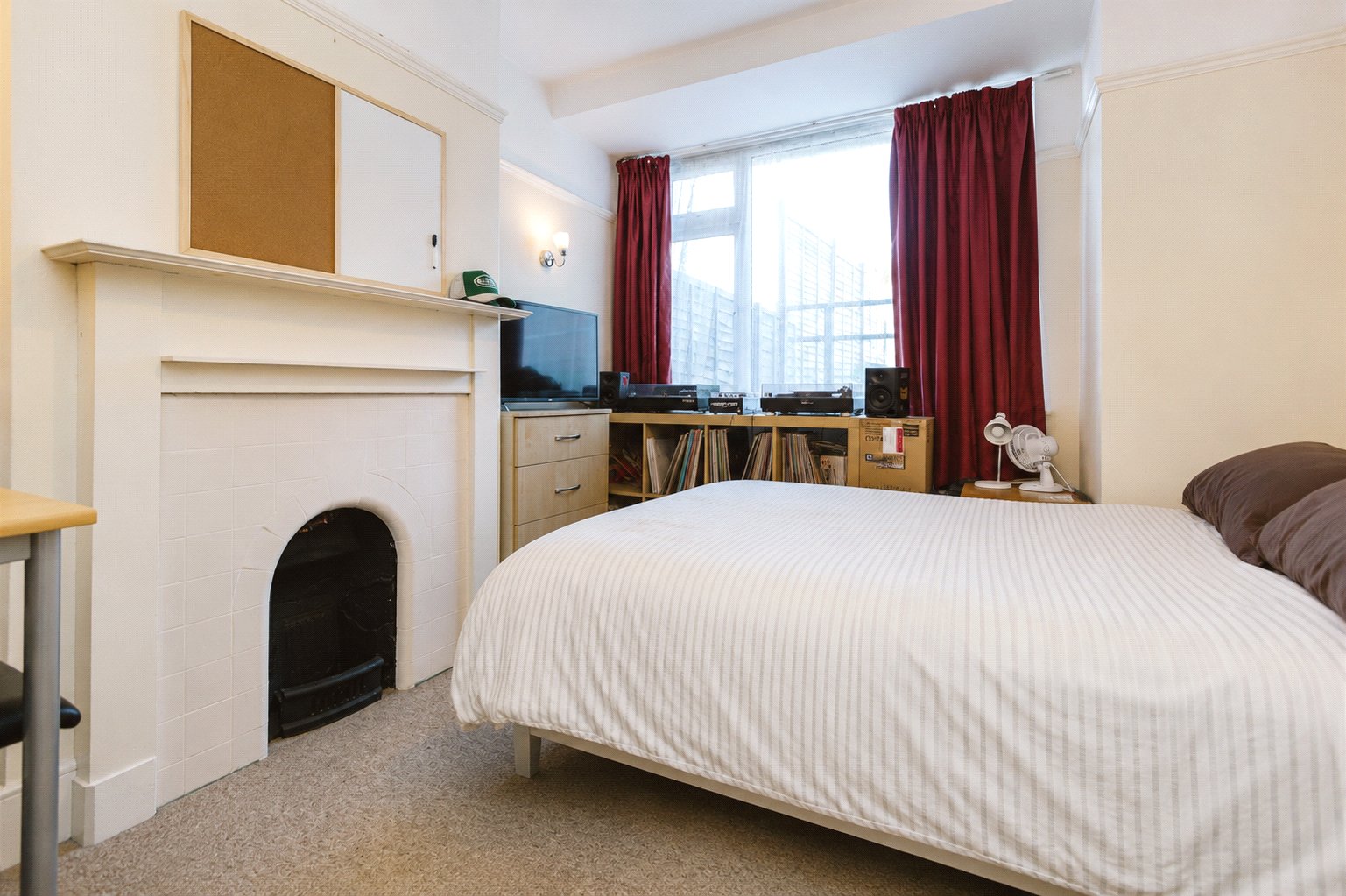 4 bedroom House to let in Horfield, Bristol