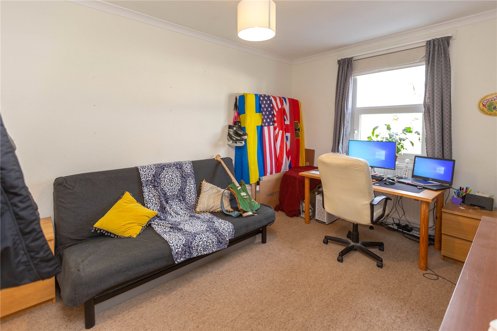 2 bedroom Flat to let in Henleaze, Bristol