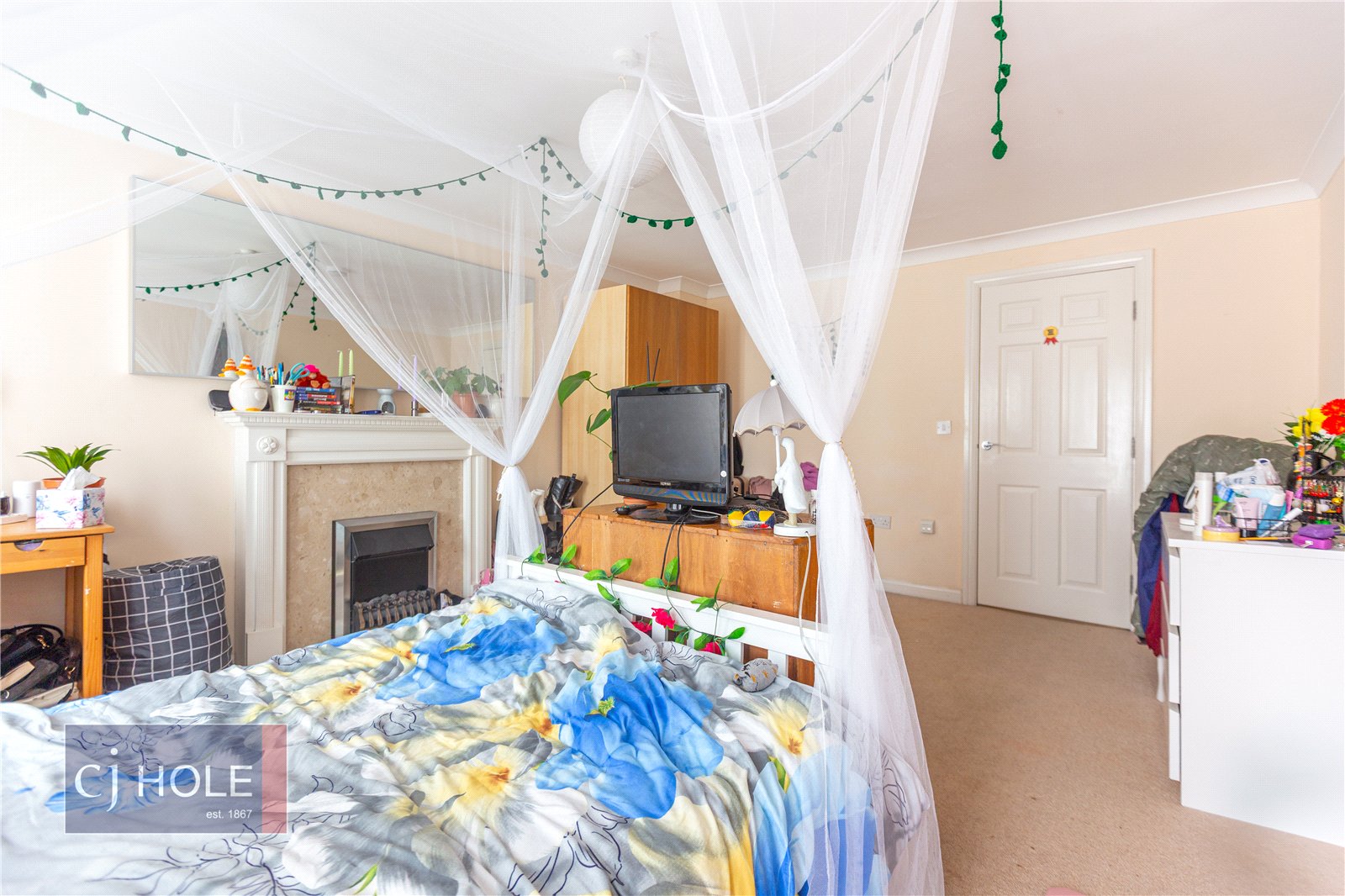 4 bedroom House to let in Horfield, Bristol