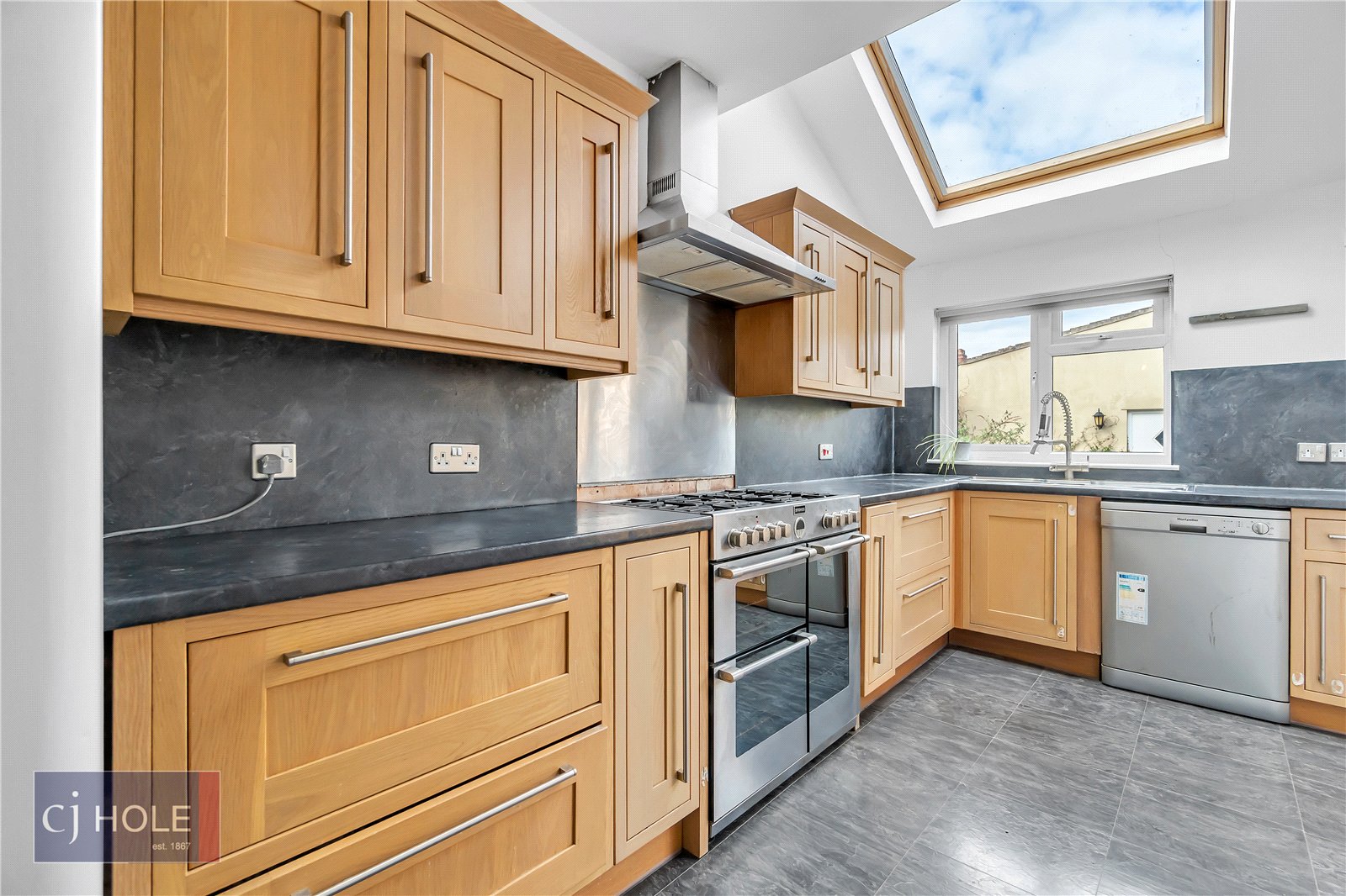 4 bedroom House to let in Horfield, Bristol