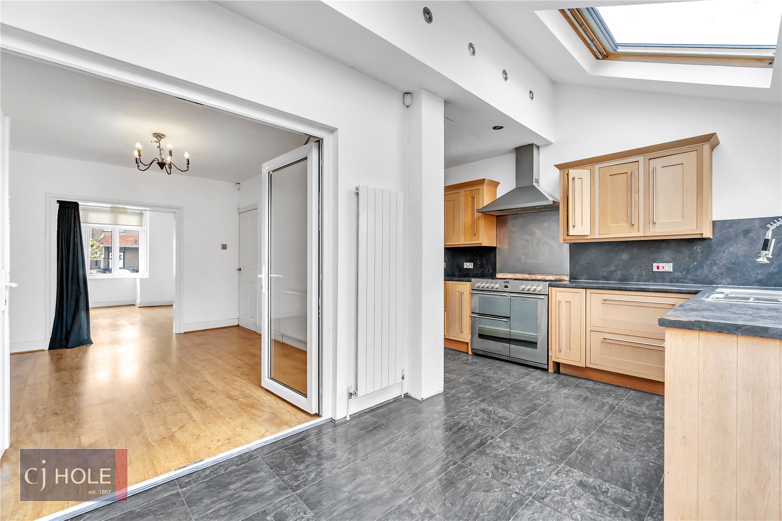 4 bedroom House to let in Horfield, Bristol