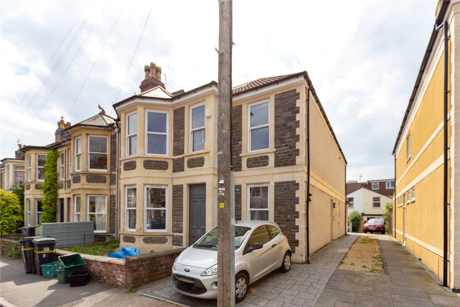 3 bedroom Flat to let in Horfield, Bristol