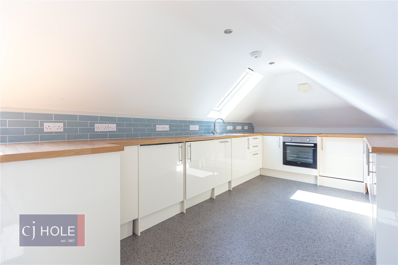 3 bedroom Flat to let in Horfield, Bristol