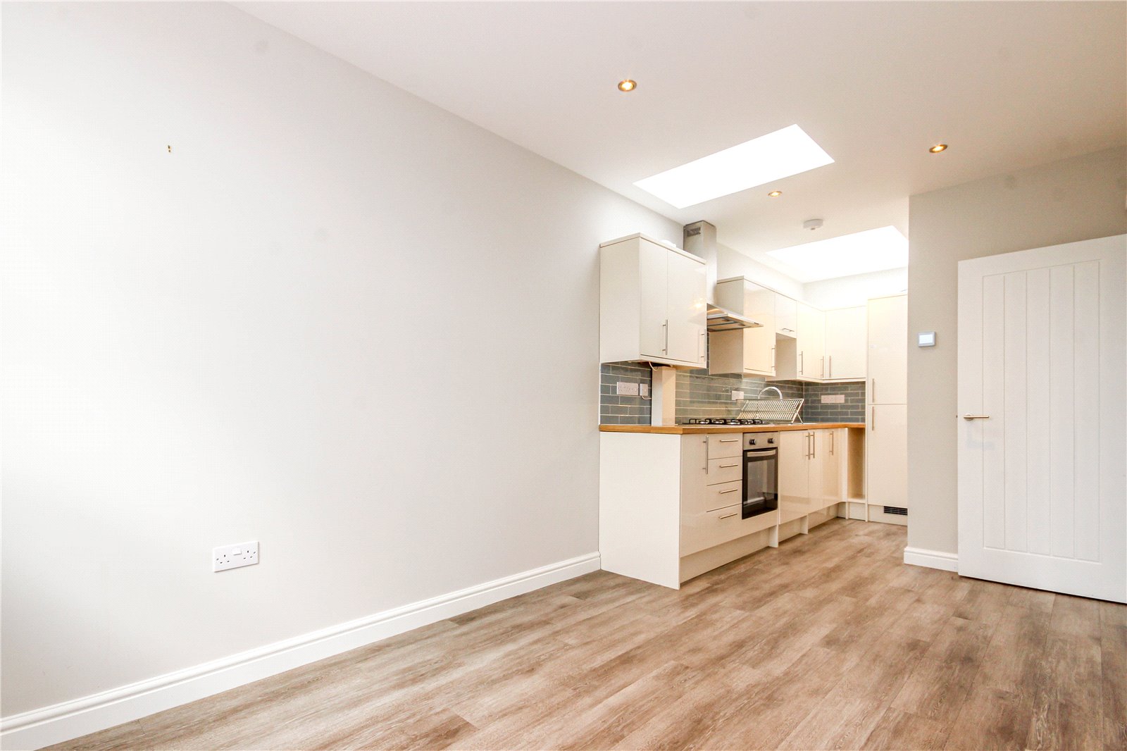 2 bedroom Flat to let in Bishopston, Bristol