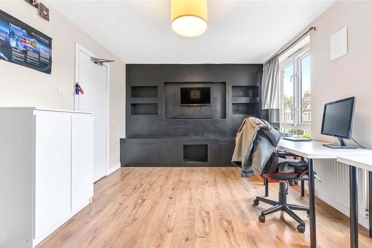 5 bedroom House to let in Horfield, Bristol