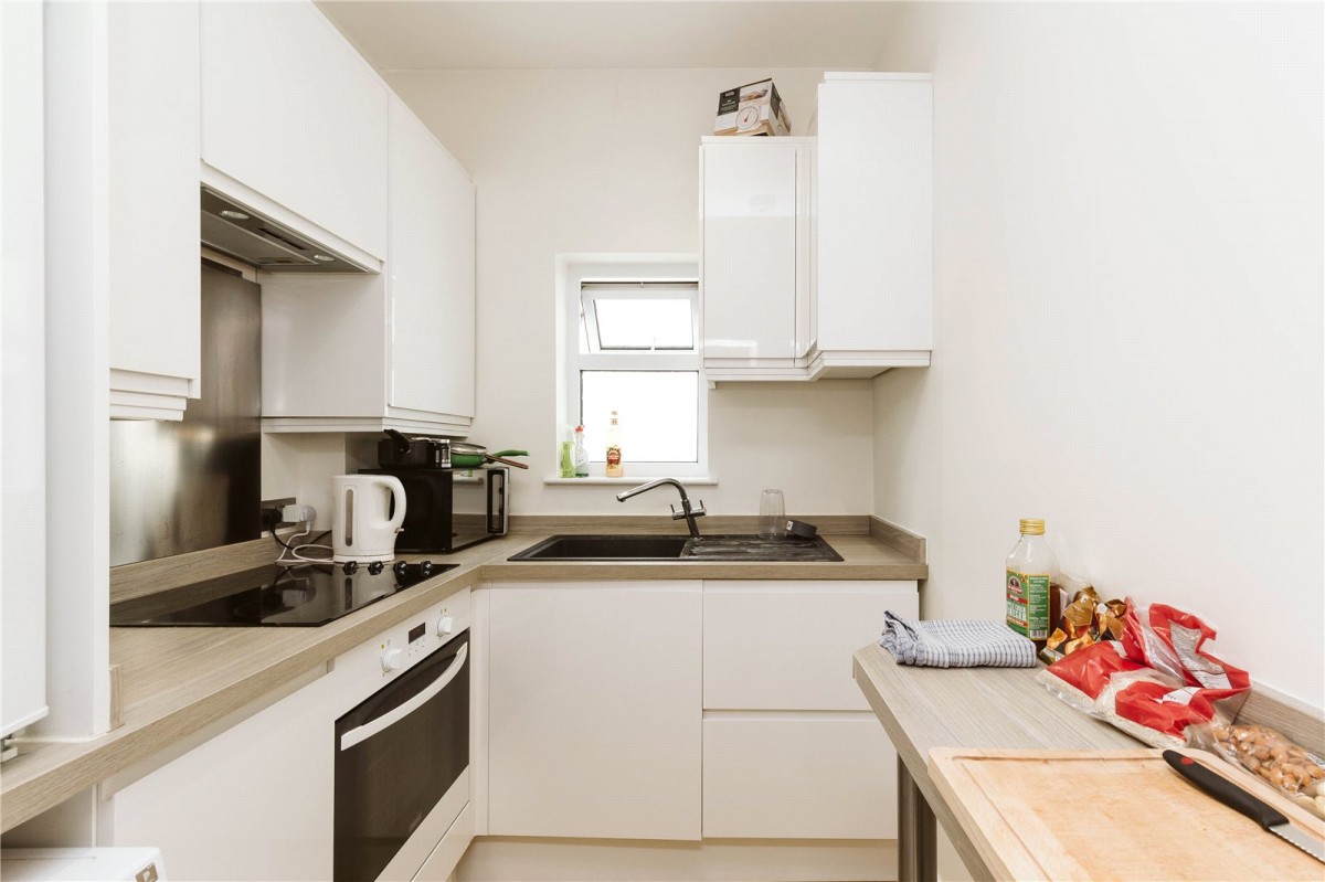 St. Andrews, Bristol