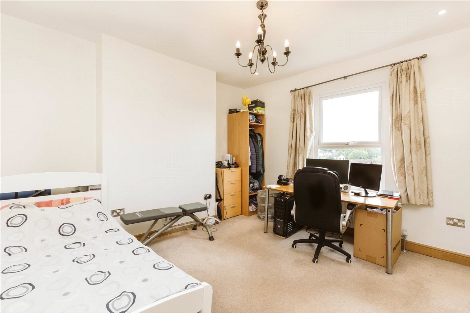 St. Andrews, Bristol