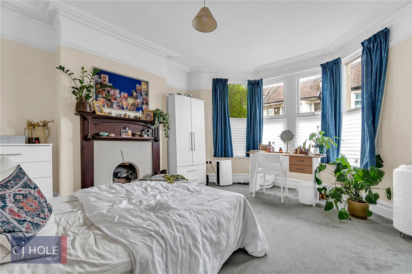 5 bedroom House to let in Horfield, Bristol
