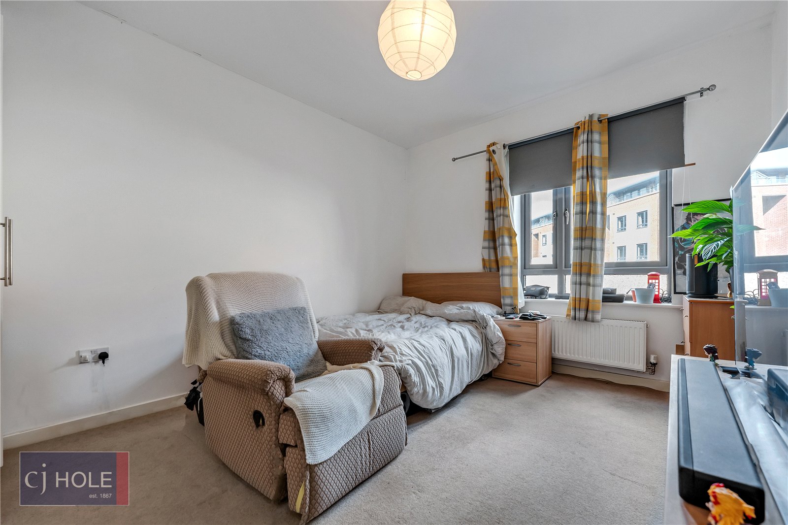 2 bedroom Flat to let in Ashley Down Road, Ashley Down, Bristol