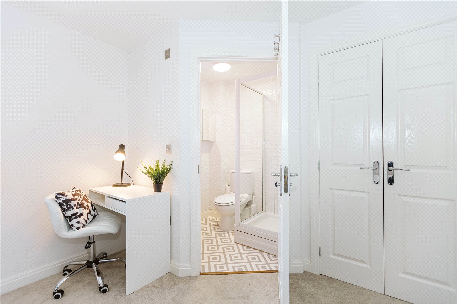 5 bedroom House to let in Horfield, Bristol