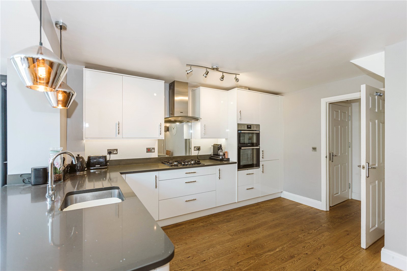 5 bedroom House to let in Horfield, Bristol