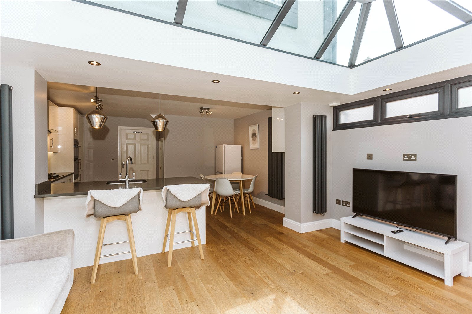 5 bedroom House to let in Horfield, Bristol