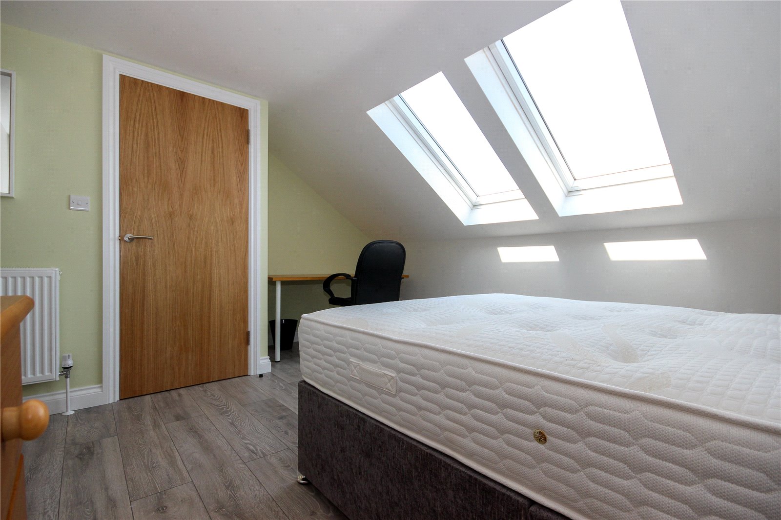 6 bedroom House to let in Horfield, Bristol