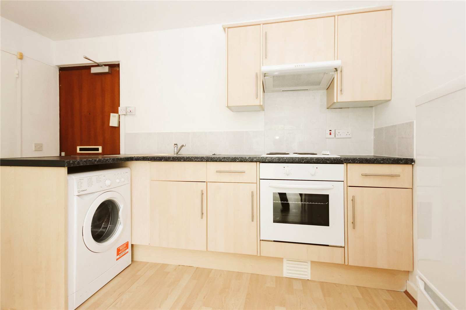 1 bedroom Flat to let in St. Stephens Close, Southmead, Bristol