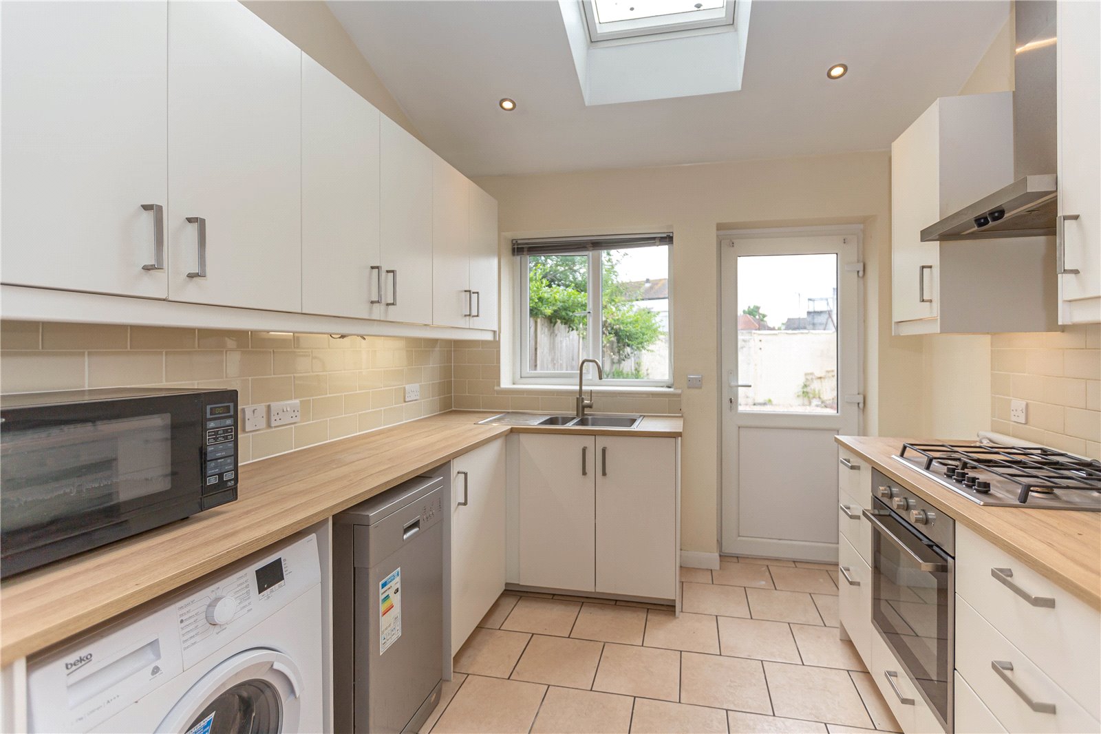 5 bedroom House to let in Southmead, Bristol