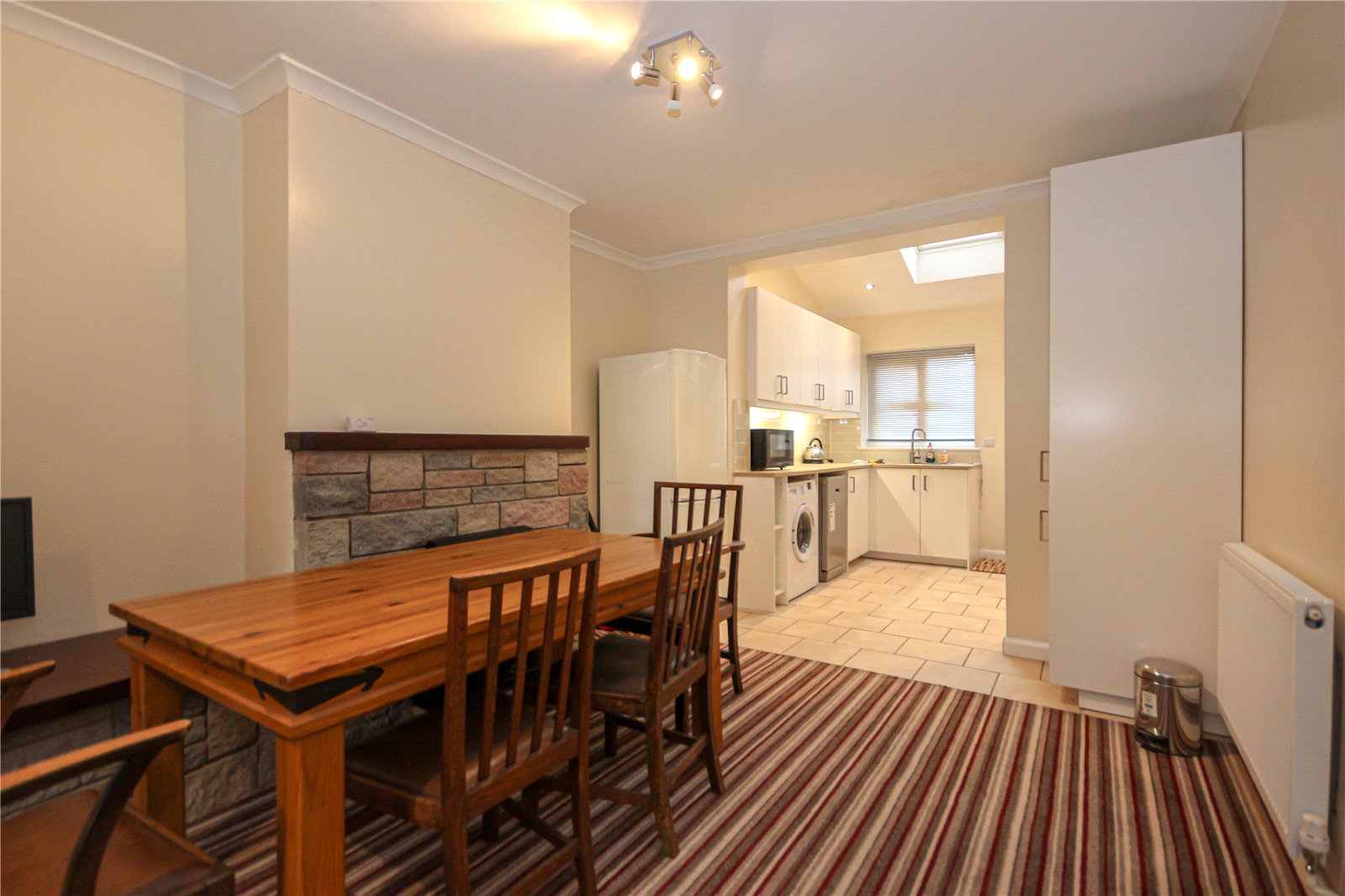 5 bedroom House to let in Southmead, Bristol