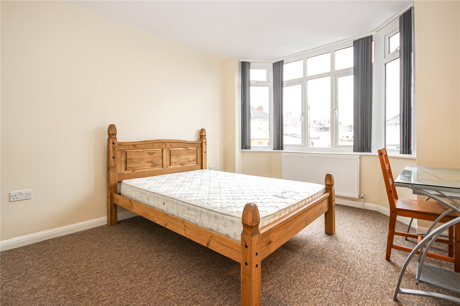 5 bedroom House to let in Southmead, Bristol