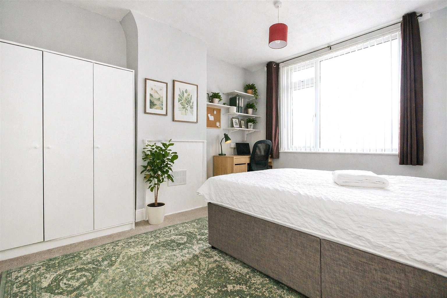 4 bedroom House to let in Horfield, Bristol