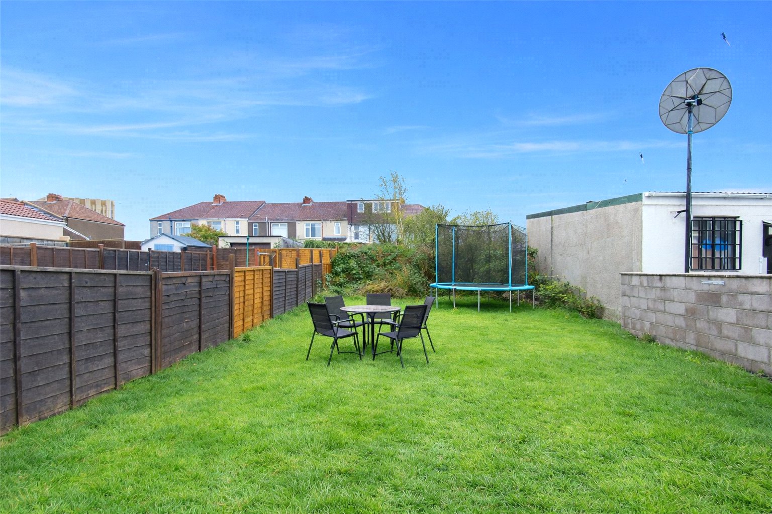 4 bedroom House to let in Horfield, Bristol