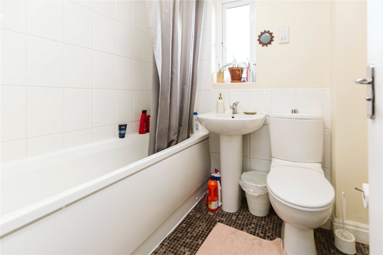 4 bedroom House to let in Horfield, Bristol