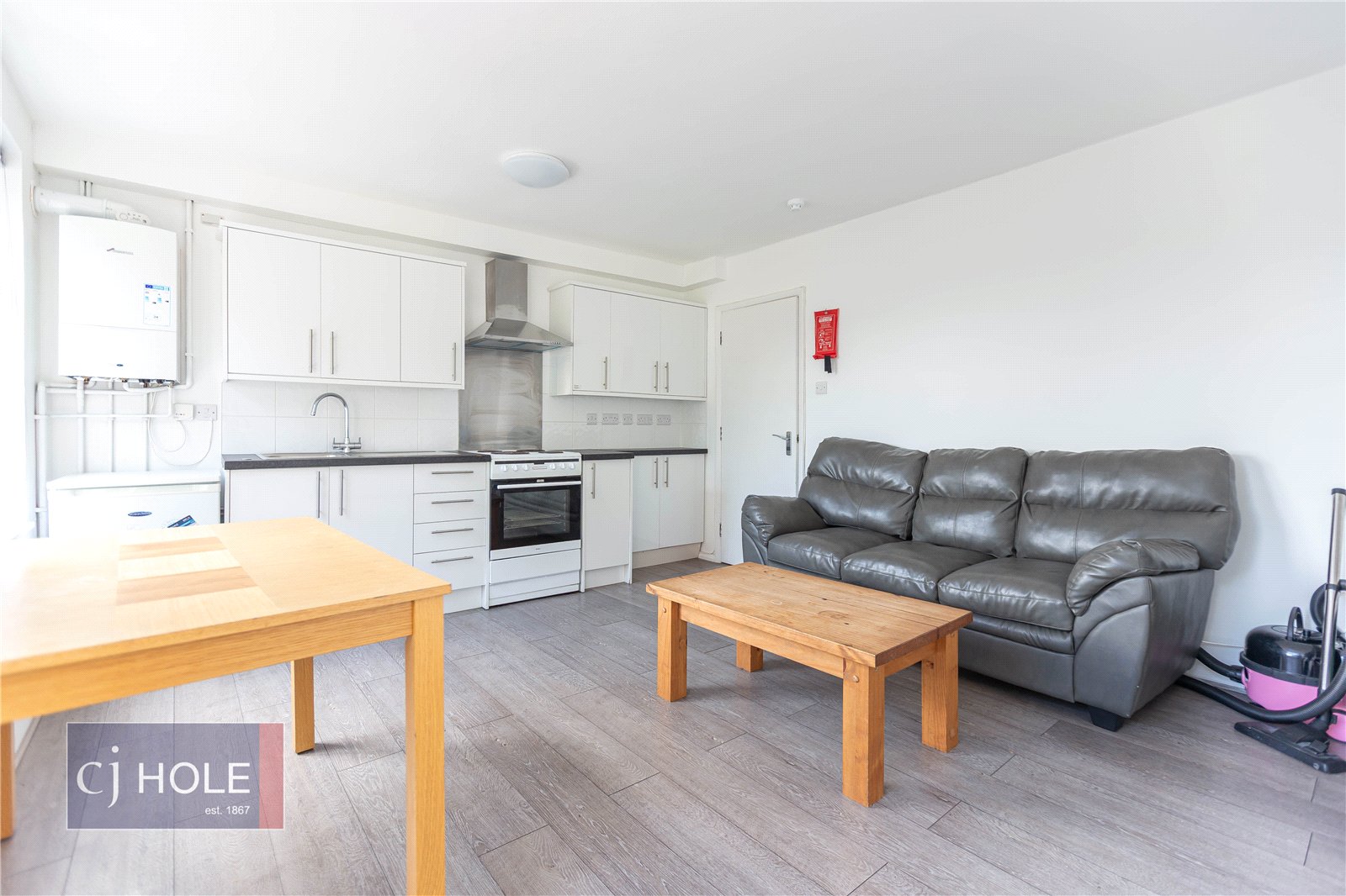 3 bedroom Flat to let in Clifton, Bristol