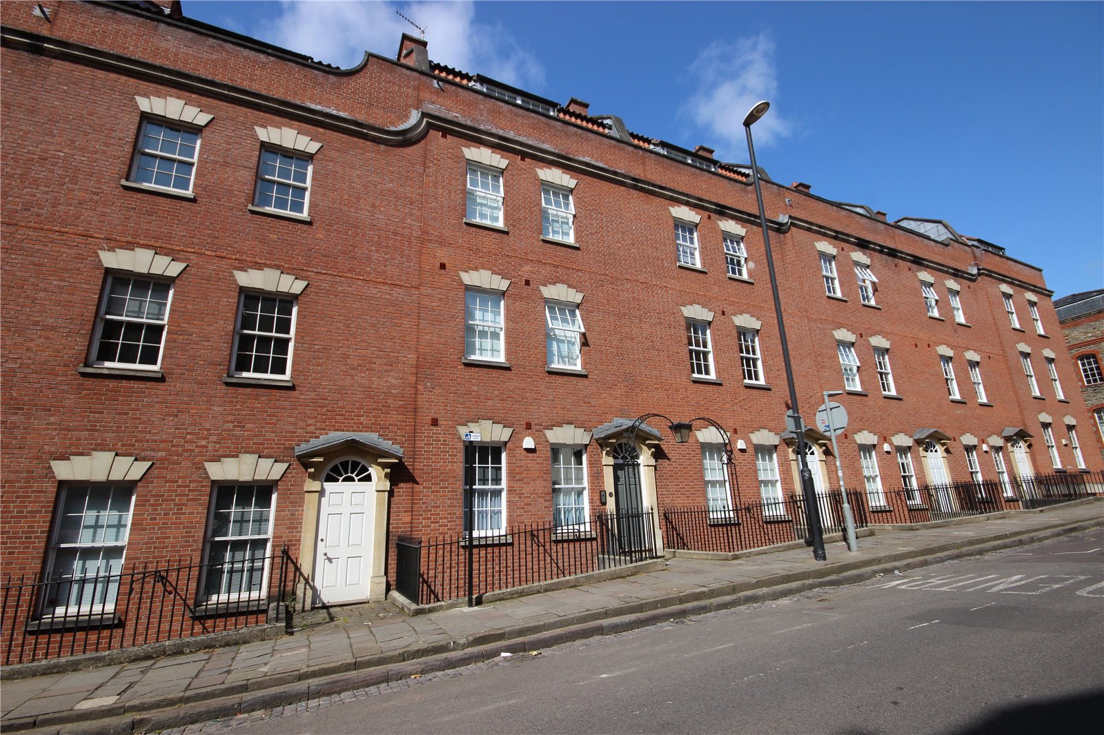 2 bedroom Flat to let in St. Paul Street, City Centre, Bristol