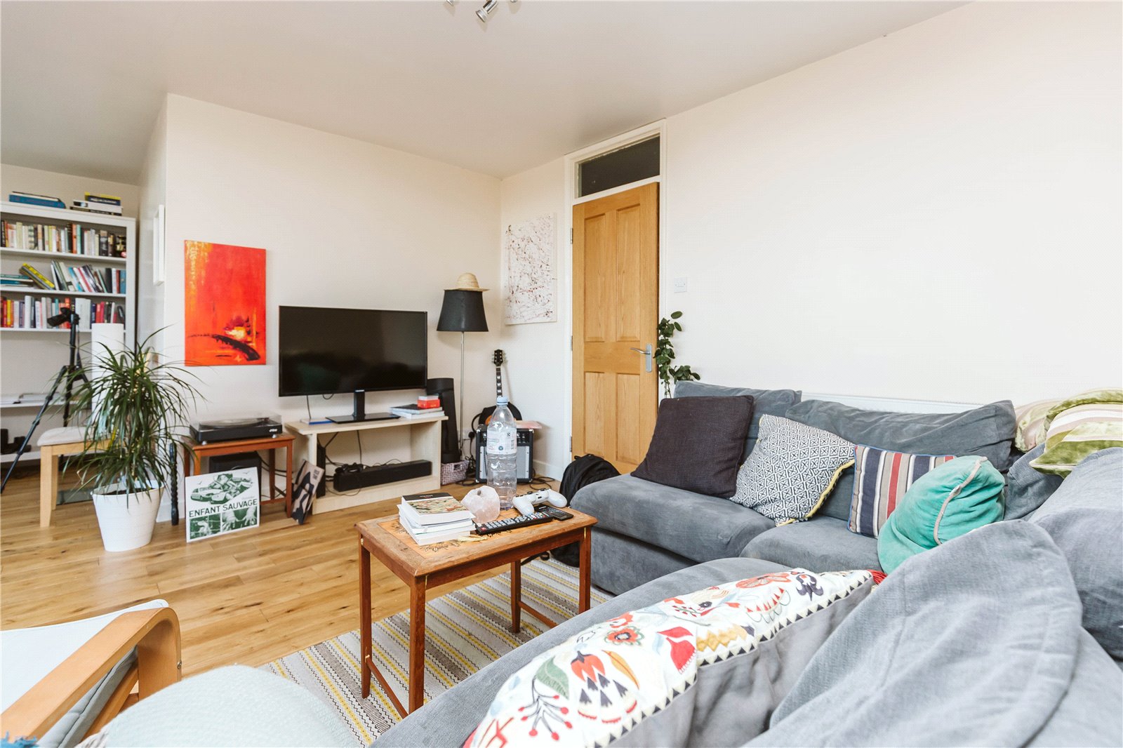 3 bedroom Flat to let in Hazelwood Road, Stoke Bishop, Bristol