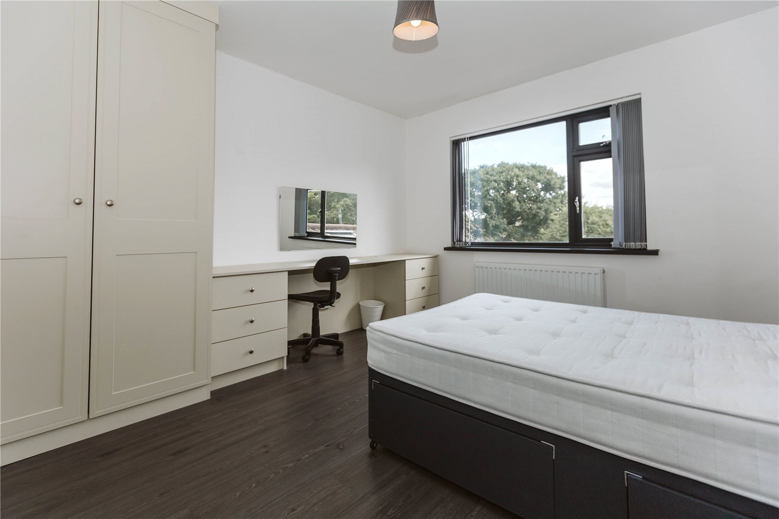 5 bedroom House to let in Southmead, Bristol