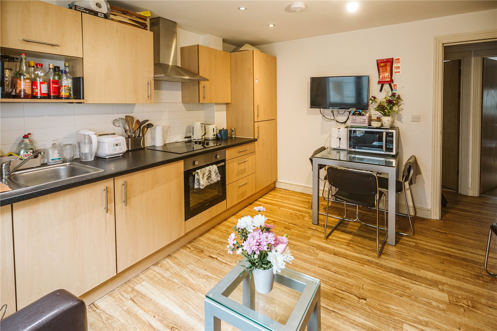 3 bedroom Flat to let in Station Road, Montpelier, Bristol