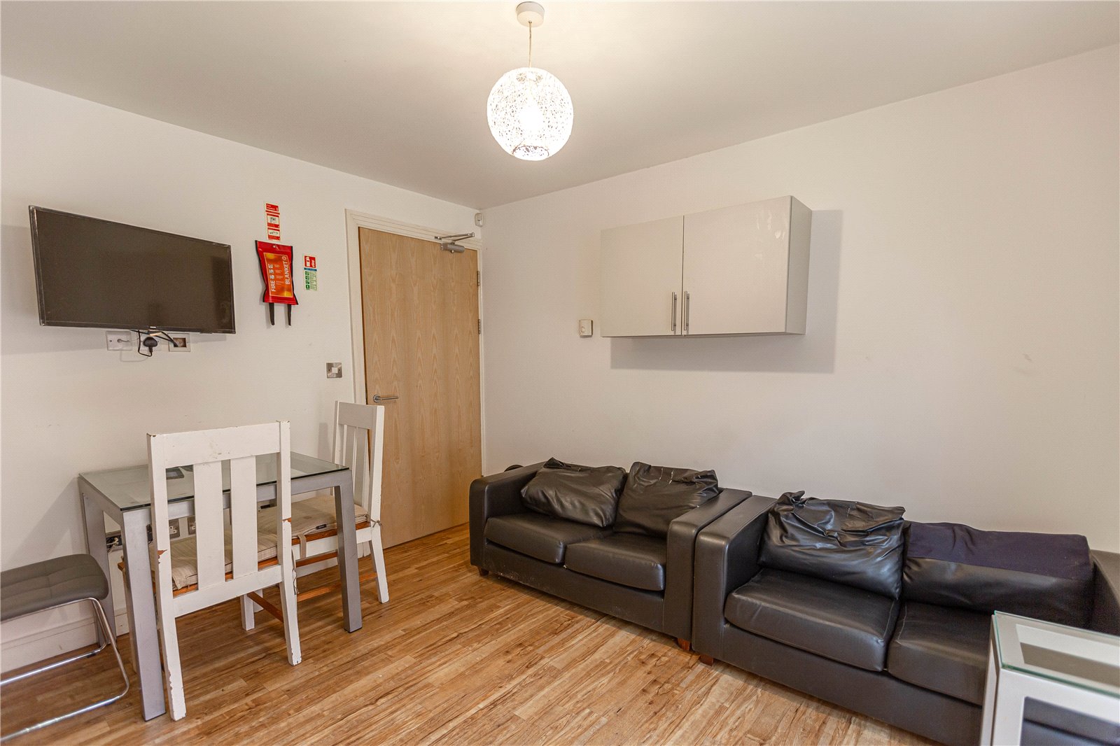 4 bedroom Flat to let in Station Road, Montpelier, Bristol