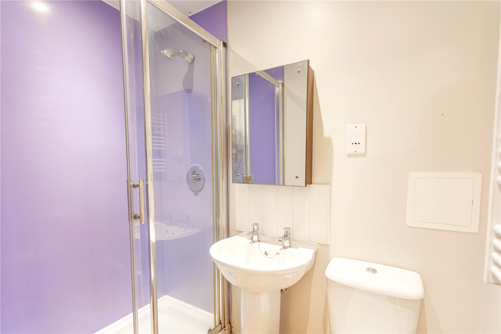 4 bedroom Flat to let in Station Road, Montpelier, Bristol