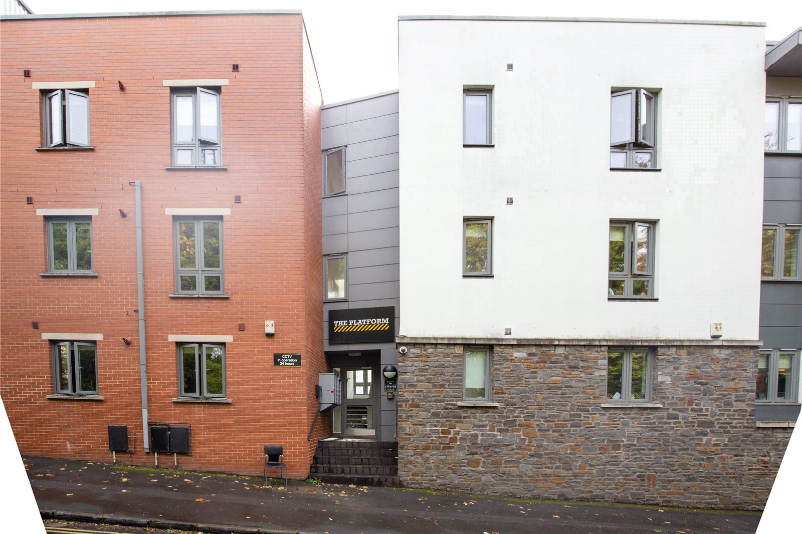 4 bedroom Flat to let in Station Road, Montpelier, Bristol