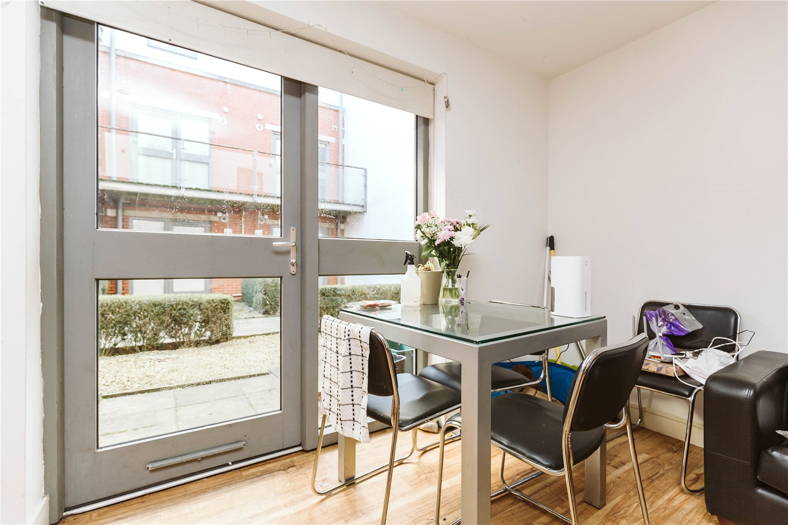 4 bedroom Flat to let in Station Road, Montpelier, Bristol