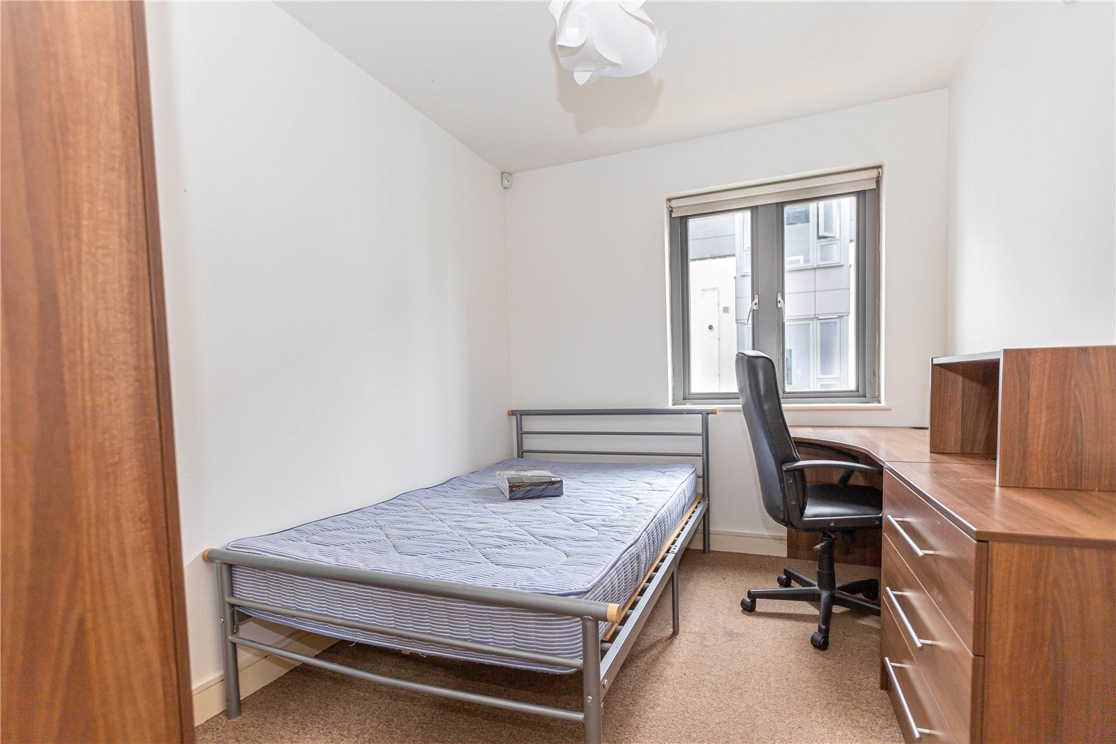 3 bedroom Flat to let in Station Road, Montpelier, Bristol