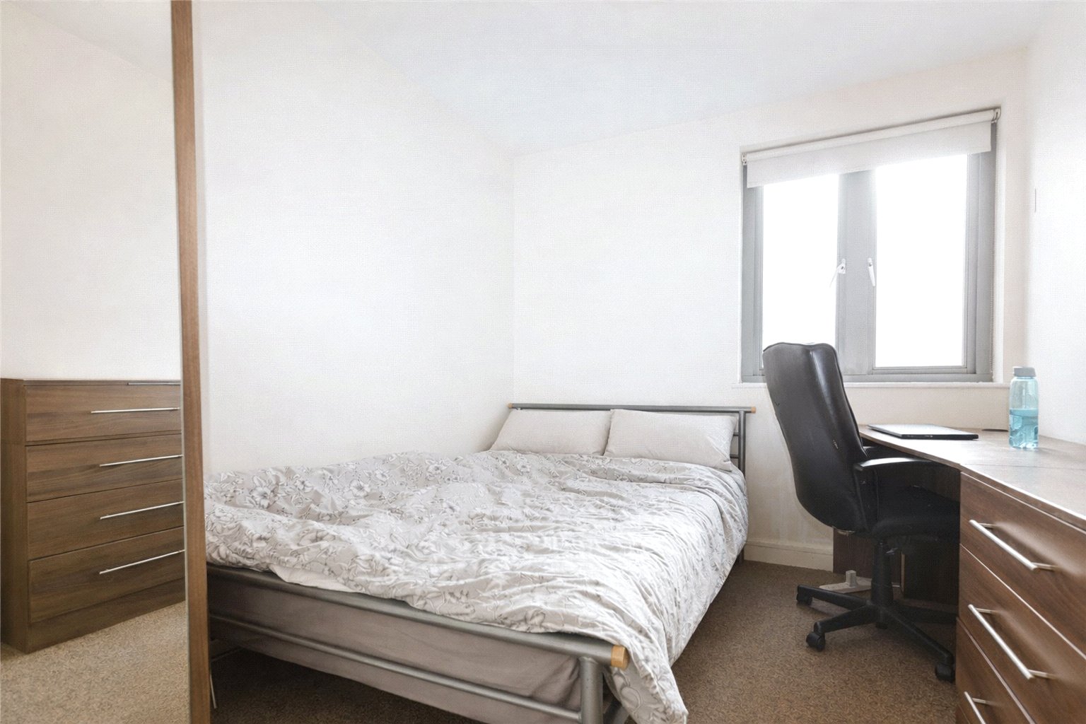4 bedroom Flat to let in Station Road, Montpelier, Bristol