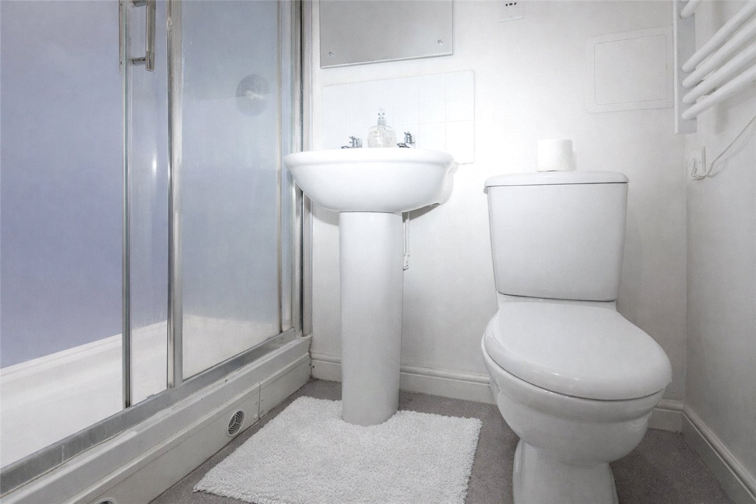 4 bedroom Flat to let in Station Road, Montpelier, Bristol