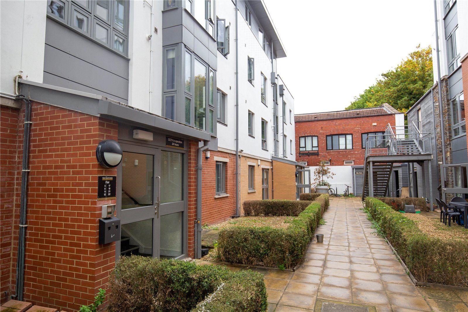 4 bedroom Flat to let in Station Road, Montpelier, Bristol