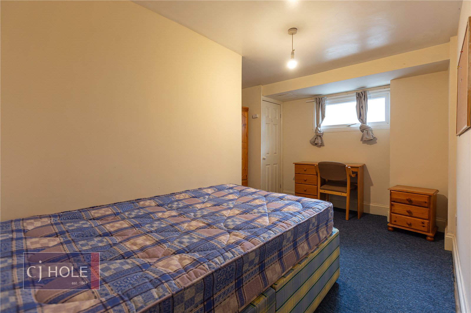 3 bedroom Flat to let in Montpelier, Bristol
