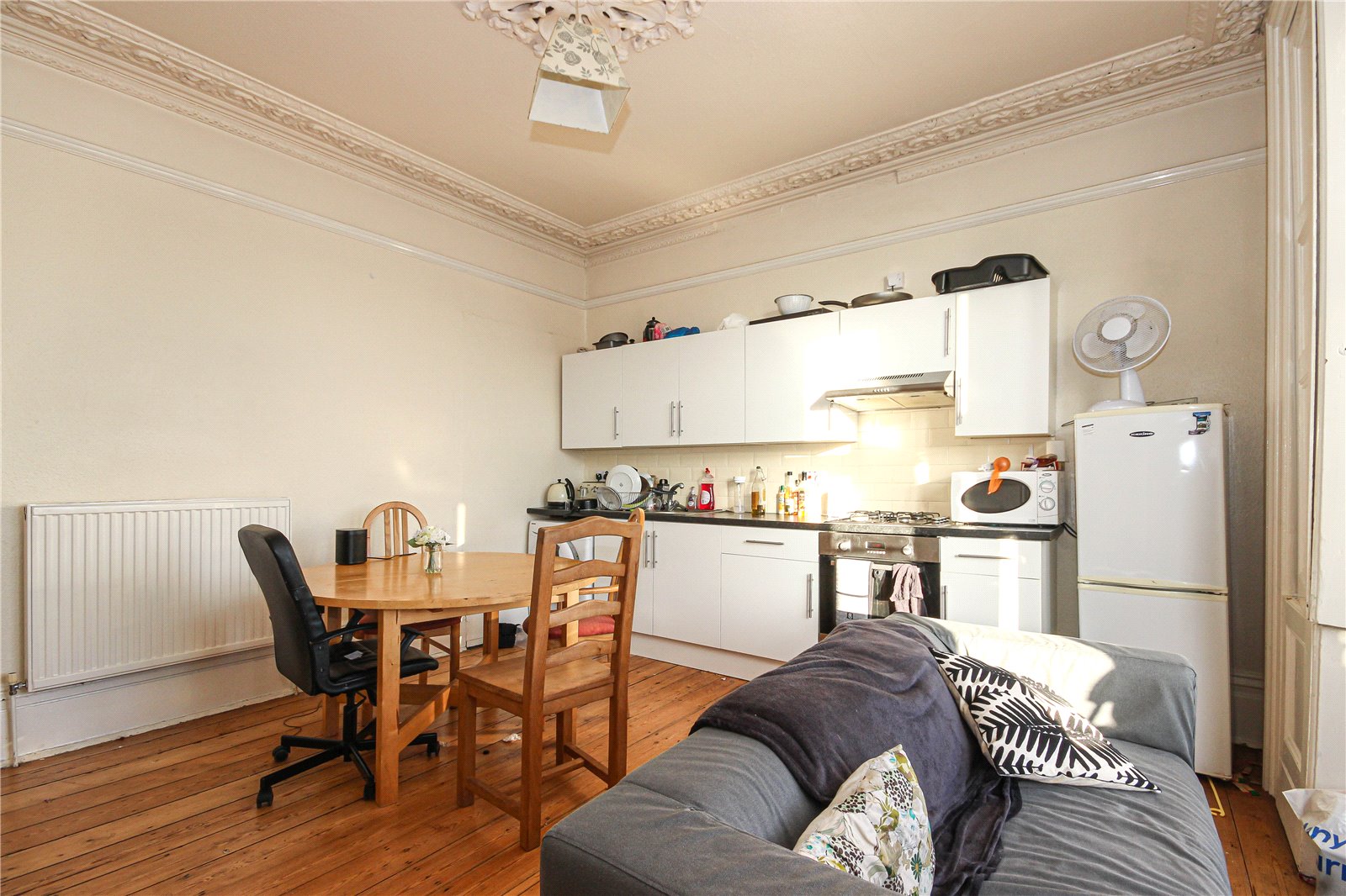 3 bedroom Flat to let in Bristol