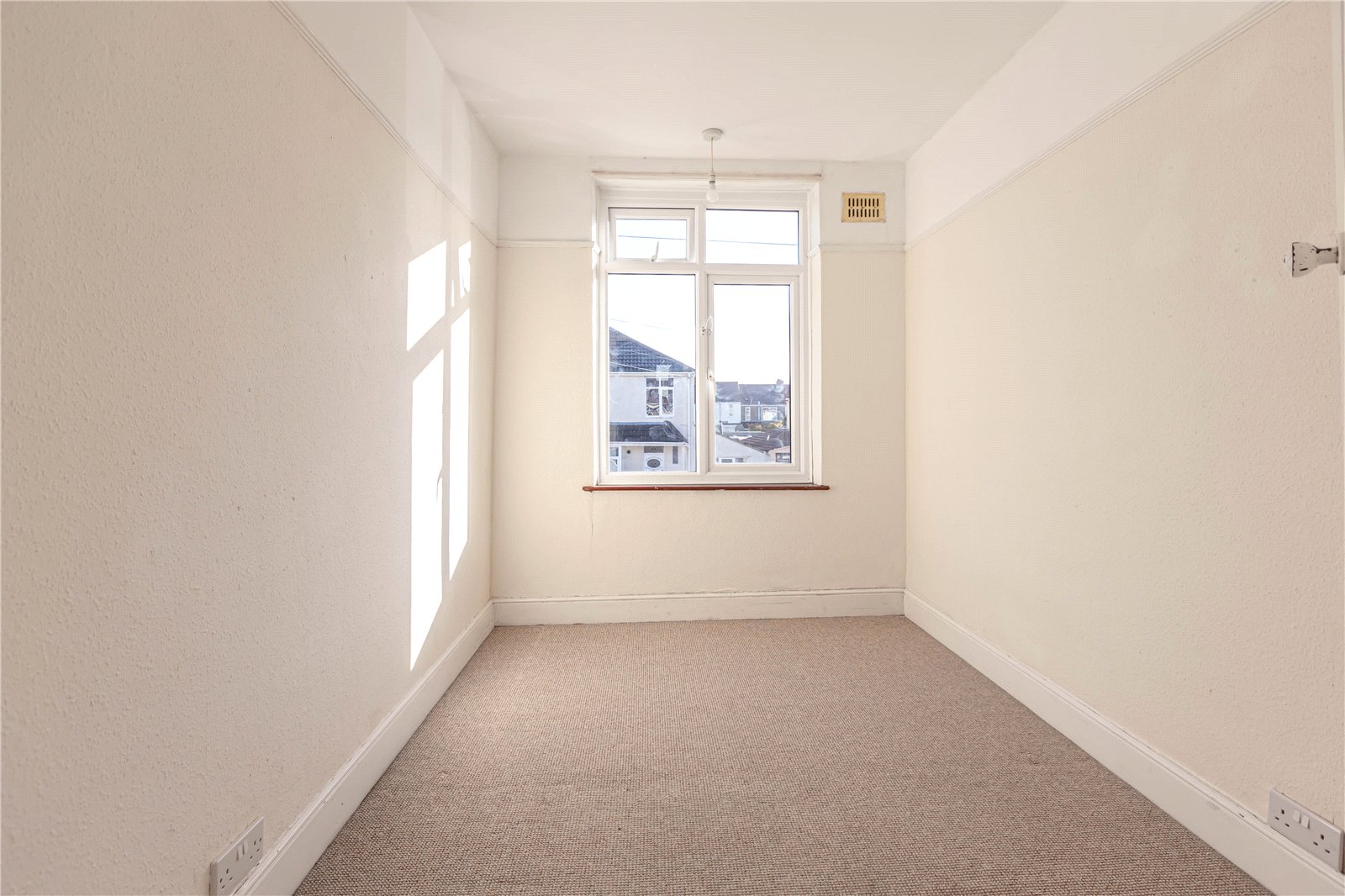 4 bedroom House to let in Horfield, Bristol